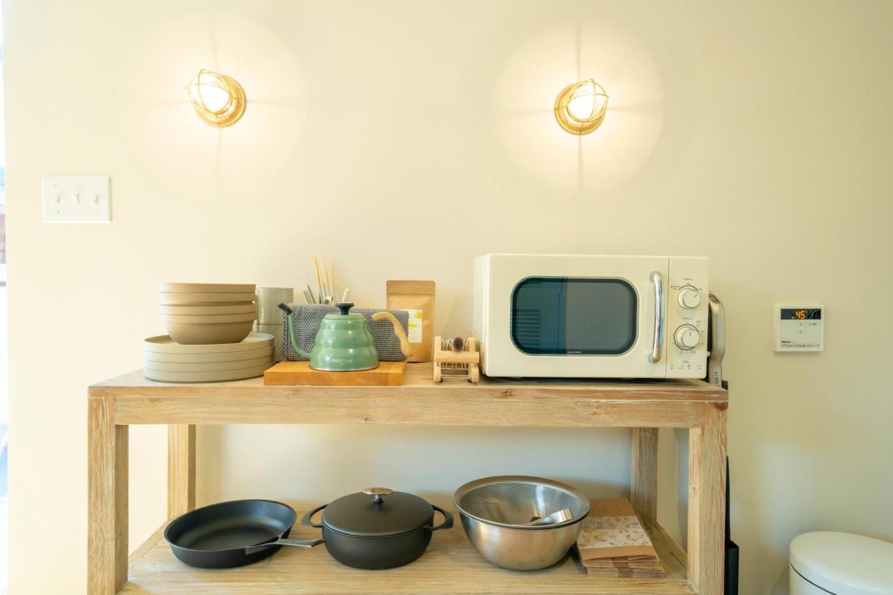 Raw_ Hotel
